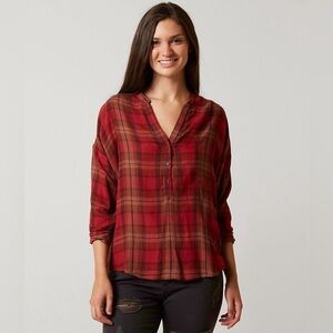 Lucky Brand Red & Brown Plaid High-Low Hem Henley Top
